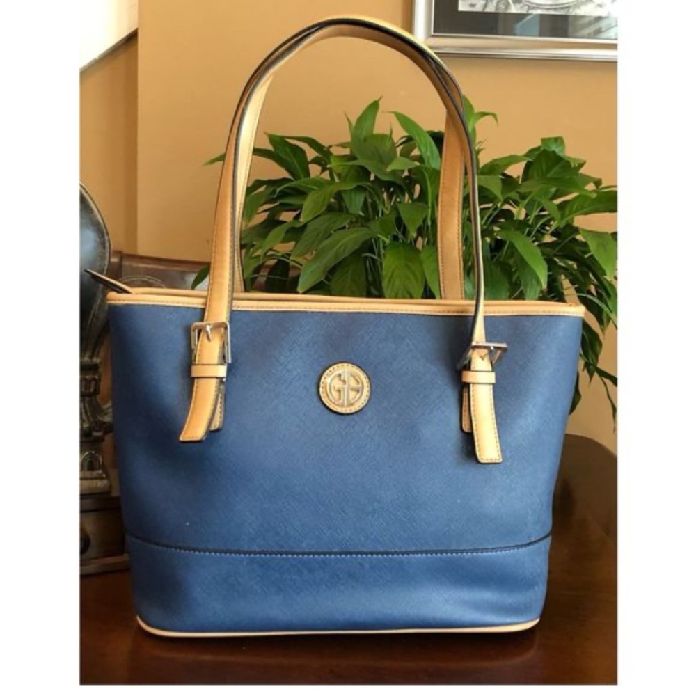 GIANNI‎ BERNINI - Navy Blue Tote Shoulder Bag w/Tan Trim NWOT